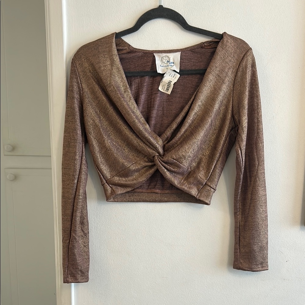 Elegant Twist-Front Top